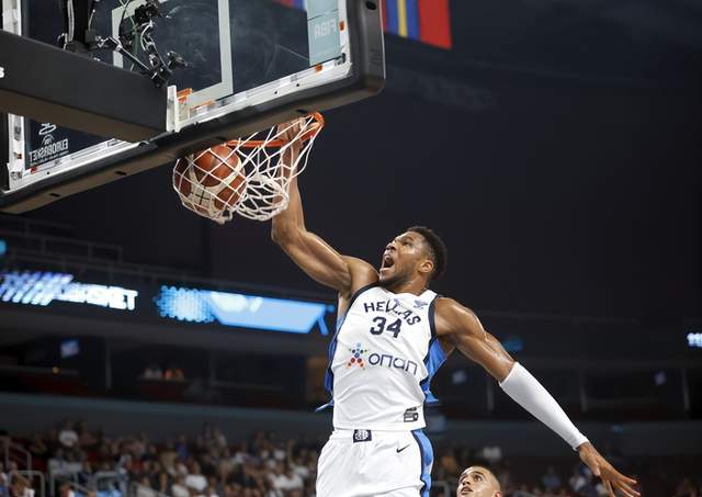 开云-疯狂一夜！4年1亿合同达成，字母哥带队重返四强，火箭新星创纪录