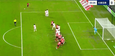 kaiyun-韦世豪3分钟闪击！任意球贴地斩破门，赛季第10球，6年新高