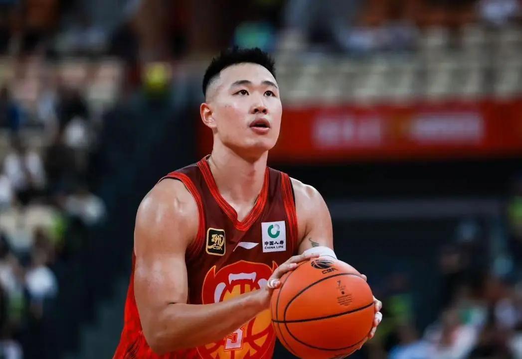 广东19点35PK深圳，杜锋提2点强硬要求，胡明轩徐杰誓争一雪前耻