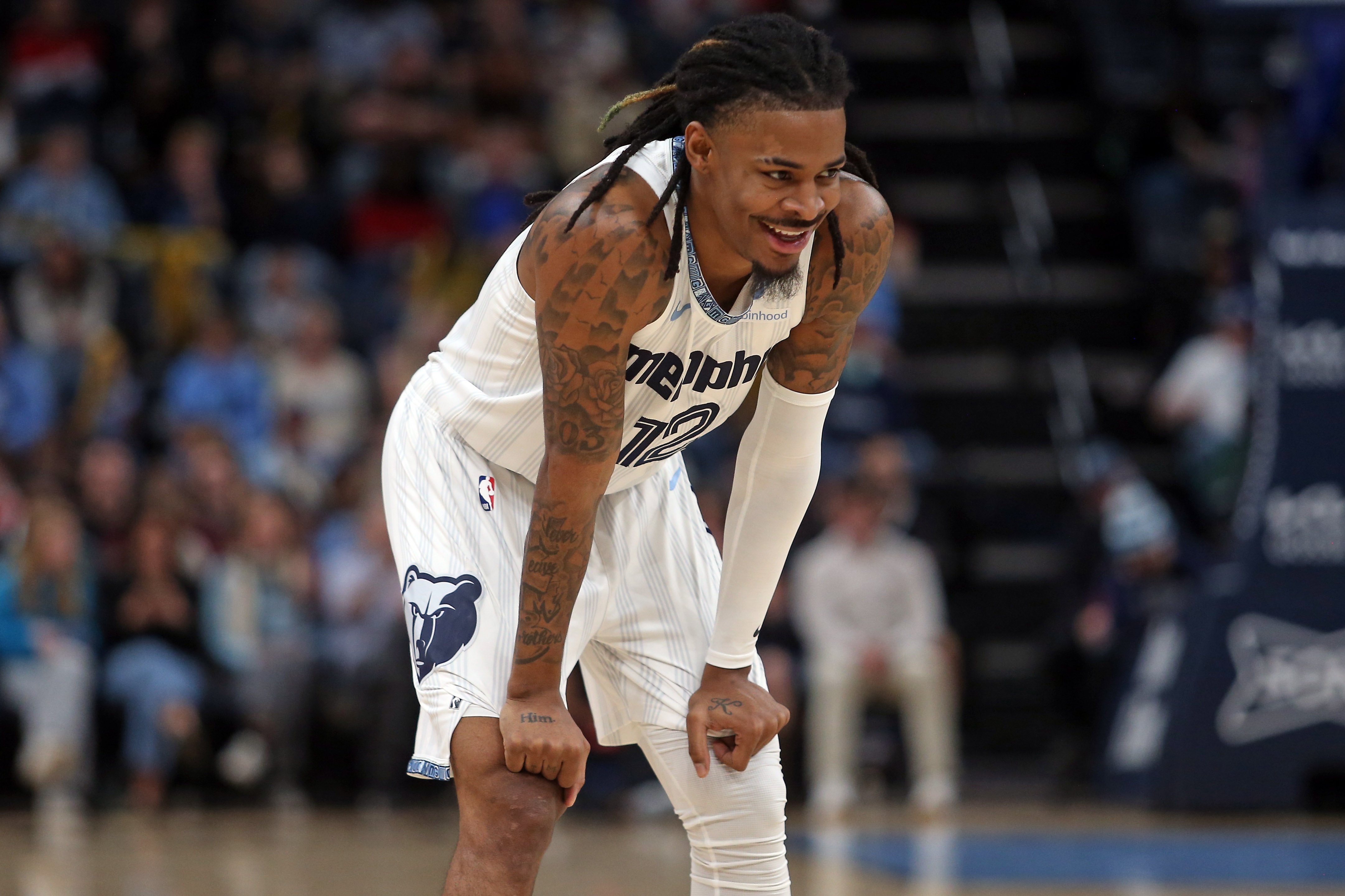 开云APP-美记：莫兰特最有可能去热火 森林狼不愿牺牲深度&amp;国王不够积极