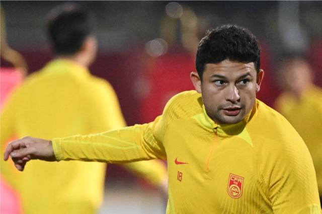 开云-亚足联官网评亚冠历史十大球星 艾克森德扬在列