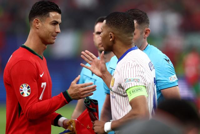 开云APP-点球大战 圣迪奥戈不如迈尼昂 马丁内斯错错错！