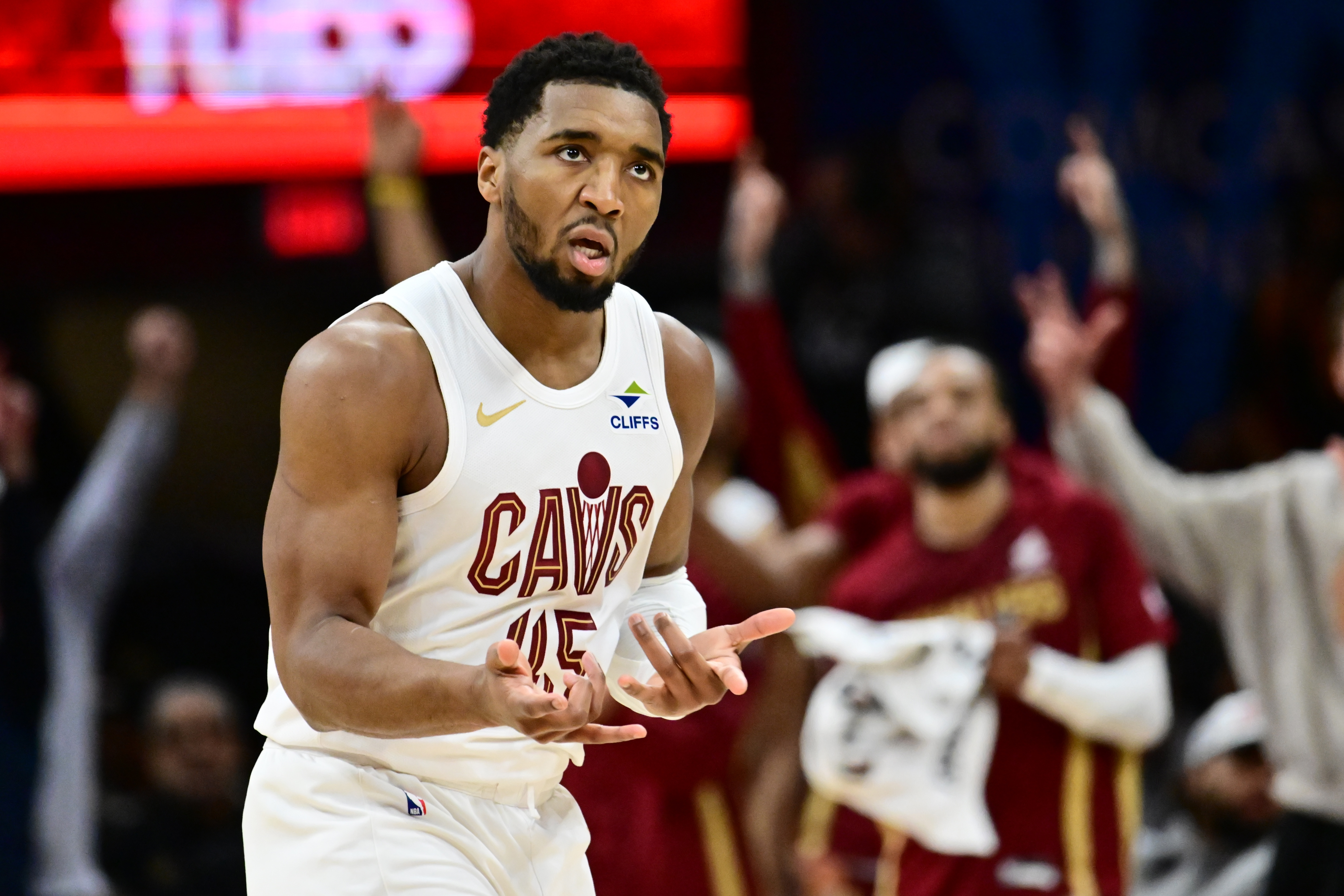 kaiyun-纯投手真没哨？克莱44次0罚25分含泪领跑 库里大鸟雷·阿伦齐上榜