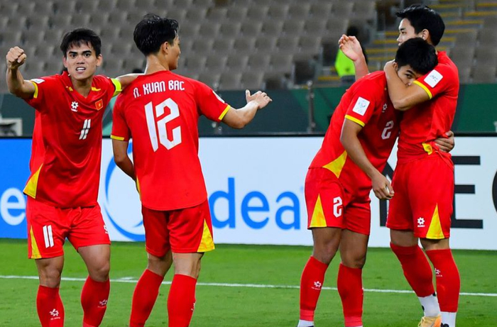 开云体育下载-4连胜轰8球!越南进U23亚洲杯四强,获82万奖金,更想对阵中国队|越南队|阿联酋|越南足球|乌兹别克足球|阿联酋足球_新浪体育_新浪新闻