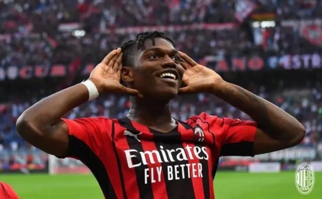 1684079880013065286.jpg 开云官网-【早报】德比取胜!巴萨提前4轮夺冠!