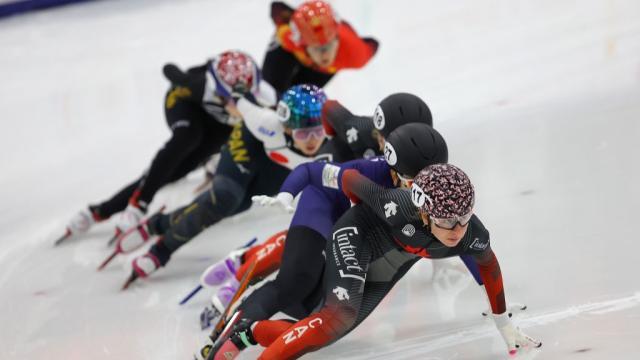 开云体育下载-短道四大洲赛中国接力赢1金1银 公俐1000米摘银