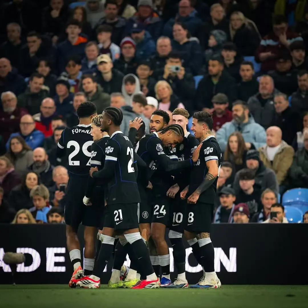 开云体育下载-贡献一次助攻，恩佐赛后更新社媒，发布图集庆祝胜利