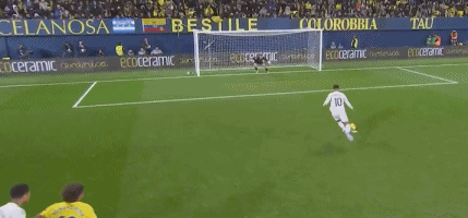 豪门悲喜夜!皇马2-0登顶,姆巴佩双响!利物浦2-3掉队,曼城2-0