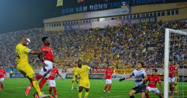 开云体育官网-12强赛前越南取消2021赛季 球员改行收废品维生