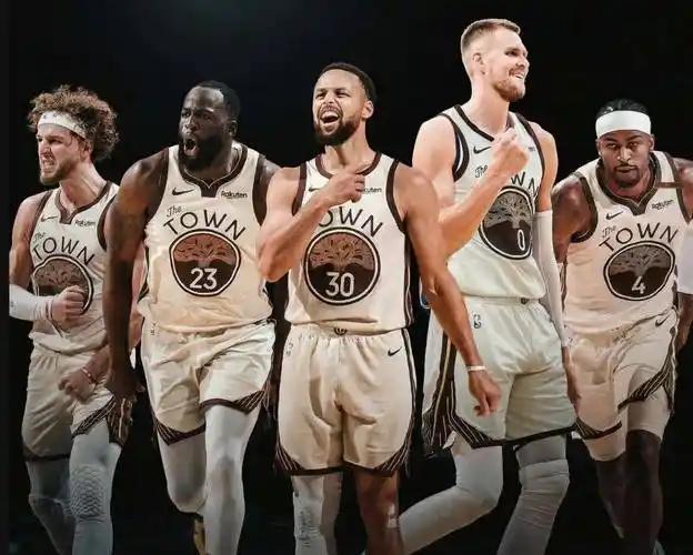 开云APP-勇士战略性放弃本赛季，不失为明智之举