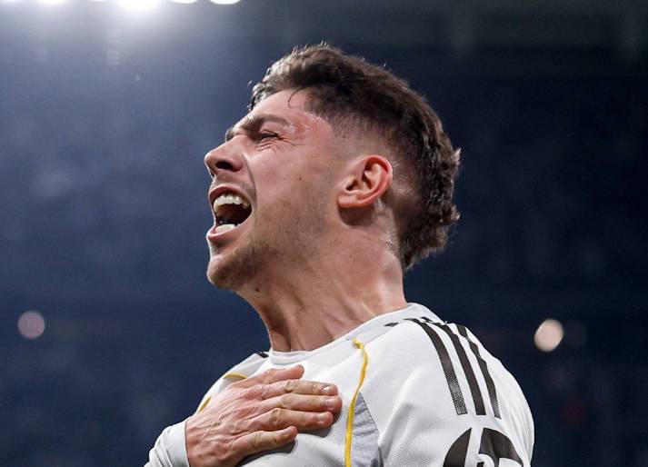 开云体育官网-巴尔韦德vs曼城数据：完成帽子戏法，4抢断+3解围+1拦截