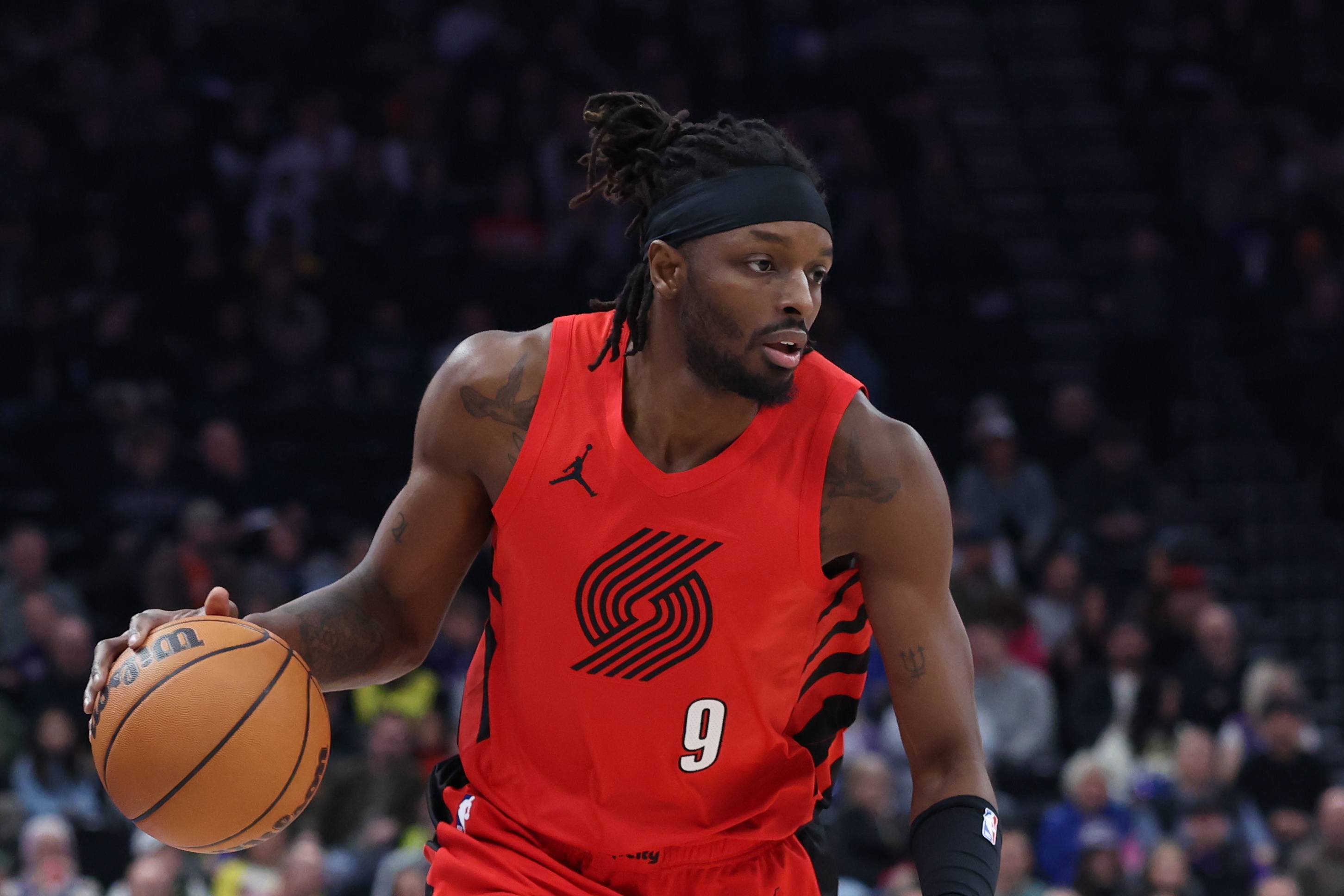 开云体育下载-好球员！格兰特18中11&amp;三分8中3砍30分9板4助 拼下4前场板