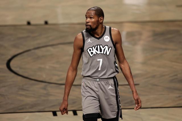 1616037768451002533.jpg 开云体育下载-杜兰特再次接受扫描检查 纳什:距离复出还有几周