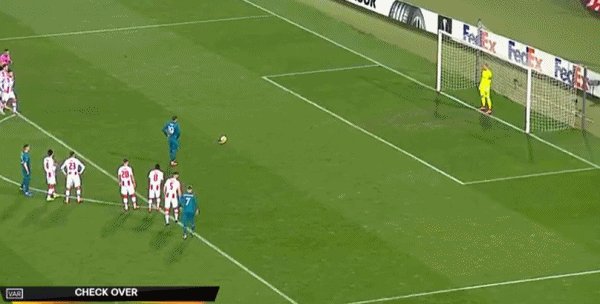 开云-【欧联杯】特奥点射+进球被吹 米兰2-2客平10人红星